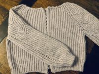 Gehaakte Brioche vest Elsa